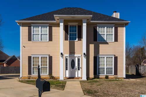 2026 Amberley Woods Trl, HELENA, AL, 35080-3821 | Card Image