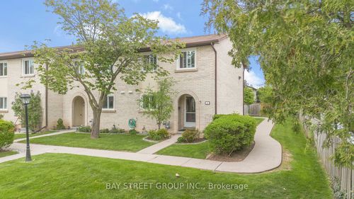 30-41 Nadia Pl, Oakville, ON, L6H1K1 | Card Image