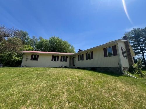 2114 Jannsen Ct, Menomonie, WI, 54751-4407 | Card Image
