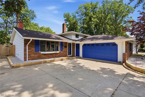 24334 Carla Ln, North Olmsted, OH, 44070-1020 | Card Image