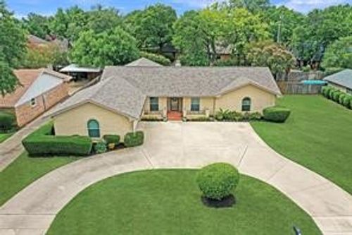 1804 Lincolnshire Dr, Bedford, TX, 76021-4635 | Card Image