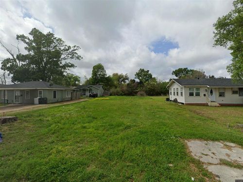 2914 Cypress St, Lake Charles, LA, 70601-8435 | Card Image