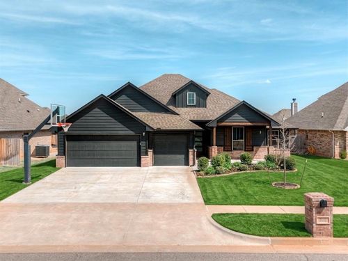 800 Chisholm Trails Dr, Yukon, OK, 73099-0289 | Card Image