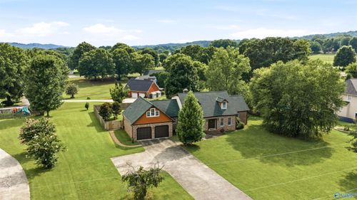 1420 68th Street Nw, Fort Payne, AL, 35967 | Card Image