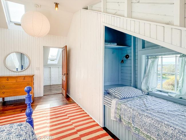 10 Mollys Way, House other with 3 bedrooms, 2 bathrooms and null parking in Chilmark MA | Image 16