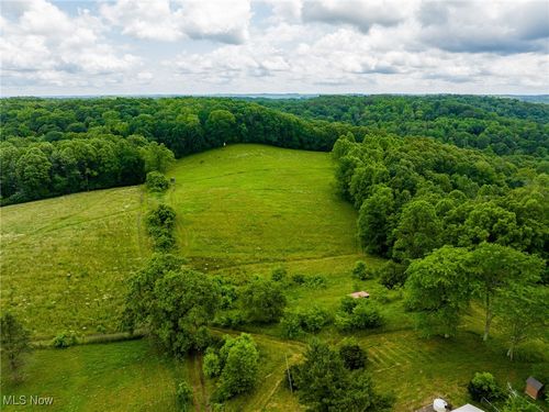 3653 Turkey Flat Rd Se, Port Washington, OH, 43837-9242 | Card Image