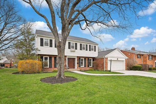 5368 Autumnwood Dr, Cincinnati, OH, 45242-8006 | Card Image