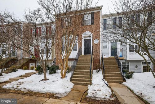1221 Rockland Ct, CROFTON, MD, 21114-3242 | Card Image