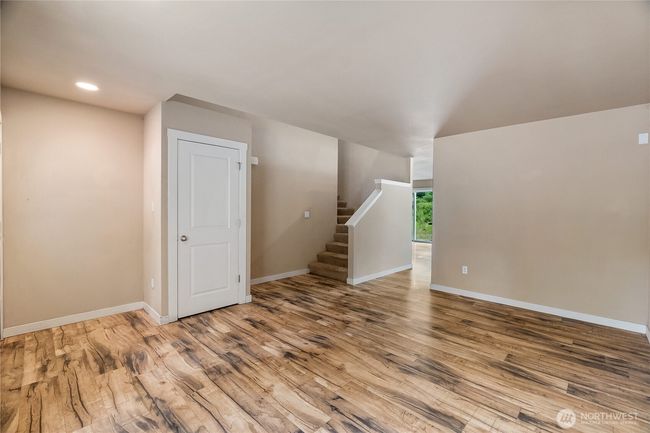 932 Tipsoo Loop N, House other with 3 bedrooms, 3 bathrooms and 2 parking in Rainier WA | Image 5