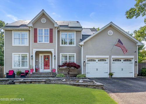 112 Castaway Rd, Manahawkin, NJ, 08050-1312 | Card Image