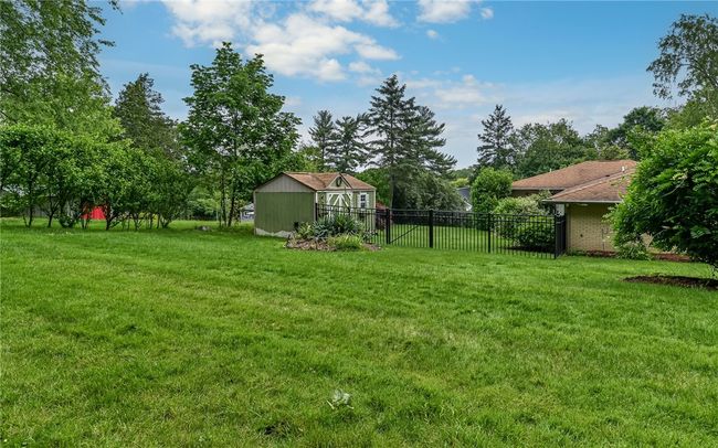 116 Parkfel Ave, House other with 2 bedrooms, 2 bathrooms and 2 parking in Mccandless PA | Image 41