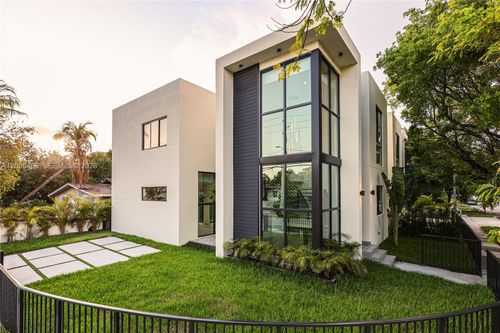 5800 Nw 5th Ave #5800, Miami, FL, 33127 | Card Image