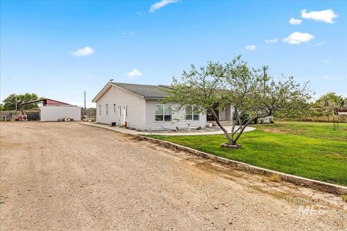 3697 Watson Ln, Homedale, ID, 83628-3666 | Card Image