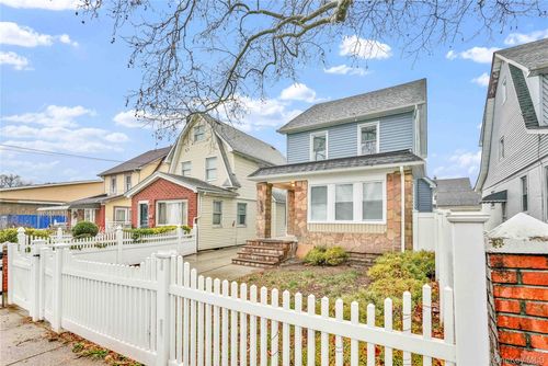 21432 112th Road, New York, NY, 11429 | Card Image