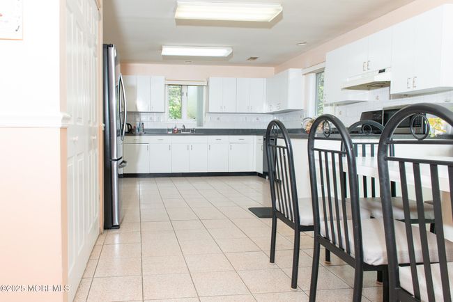 1150 Buckwald Ct, House other with 8 bedrooms, 5 bathrooms and null parking in Lakewood NJ | Image 5