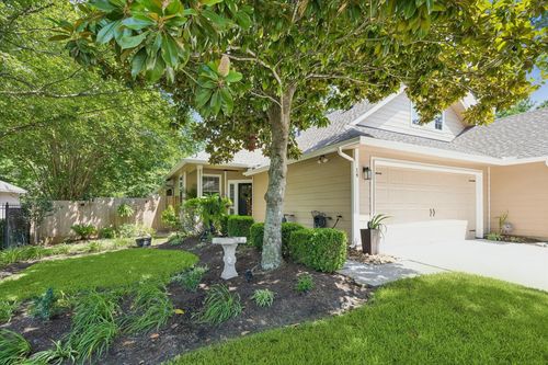 14 Fitzroy Pl, Conroe, TX, 77384-5104 | Card Image