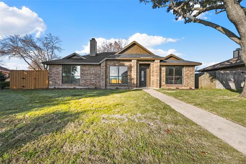 2301 Windridge Ln, Rowlett, TX, 75088-6330 | Card Image