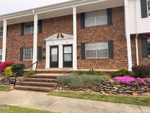 apt-31-1002 Willow Dr, Chapel Hill, NC, 27514-2934 | Card Image