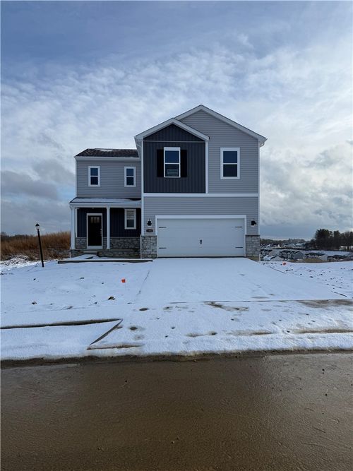 132 Smith Ln, Beaver Falls, PA, 15010-1238 | Card Image