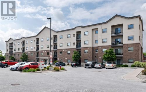 103-8475 Wyandotte St E, Windsor, ON, N8S0A4 | Card Image