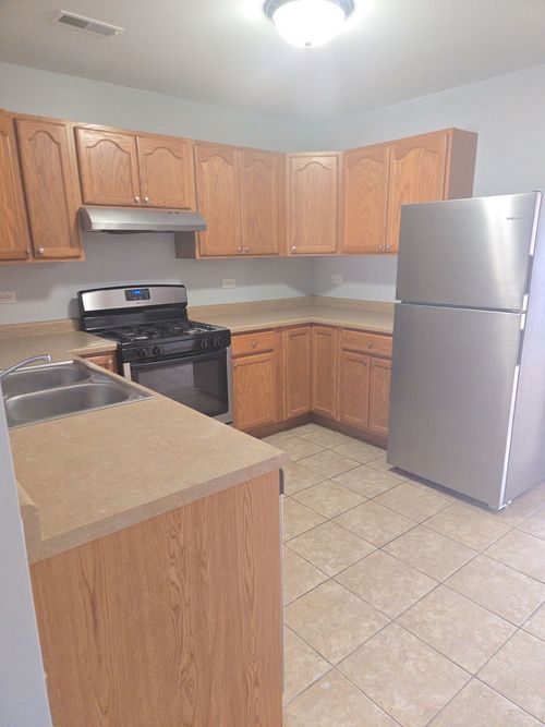 apt-7-1000 Bratton Ave, Marseilles, IL, 61341-1002 | Card Image