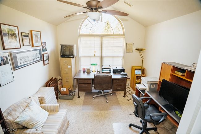 Owner is utilizing this bonus room/guest bedroom as an Office | Image 18
