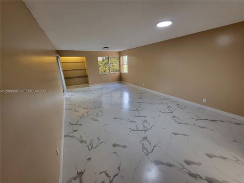 404-3301 Spanish Moss Ter, Lauderhill, FL, 33319-5004 | Card Image