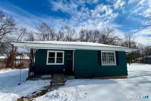 270R East St, Plainville, CT, 06062 | Card Image