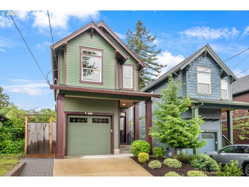 5437 Ne 37th Ave, Portland, OR, 97211-8005 | Card Image