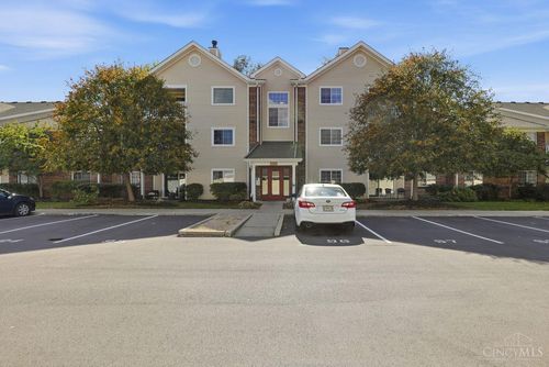 120 Carrington Ln, Loveland, OH, 45140-7359 | Card Image