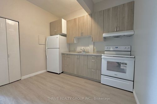 9-156 Main St S, Dashwood, ON, N0M1N0 | Card Image