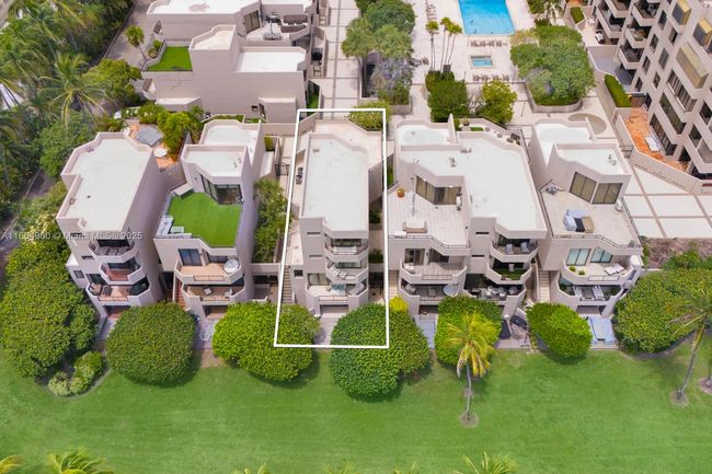 APT-174 - 201 Crandon Blvd, Townhouse with 4 bedrooms, 7 bathrooms and null parking in Key Biscayne FL | Image 73