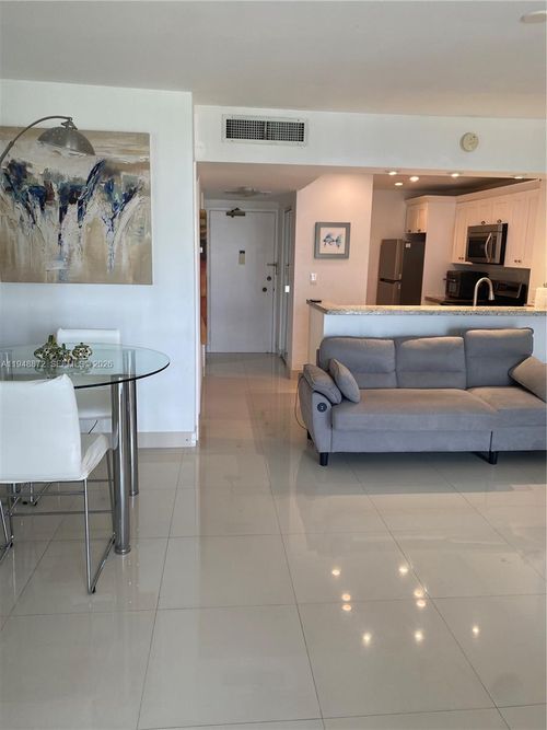apt-3h-1965 S Ocean Dr, Hallandale Beach, FL, 33009-5920 | Card Image