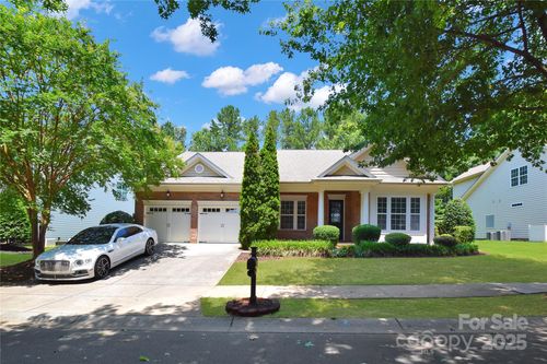 8712 Soaring Eagle Ln, Waxhaw, NC, 28173-1701 | Card Image