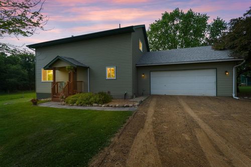 30553 Tern Ave, Shafer, MN, 55074-9744 | Card Image