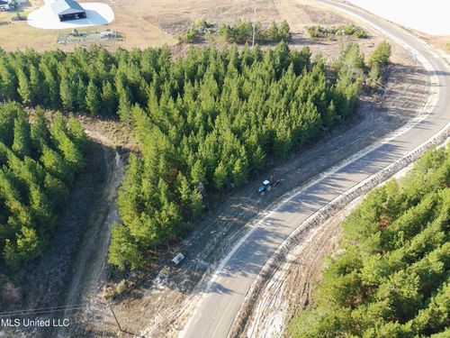 728 Freedom Ridge Ln, Brandon, MS, 39047-1105 | Card Image