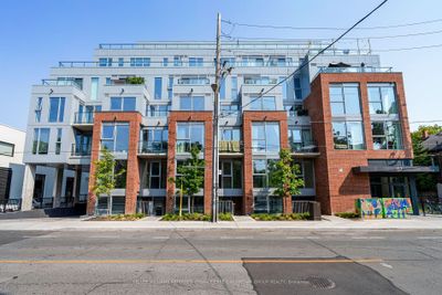 506 - 57 Brock Ave, Condo with 2 bedrooms, 2 bathrooms and null parking in Toronto ON | Image 3