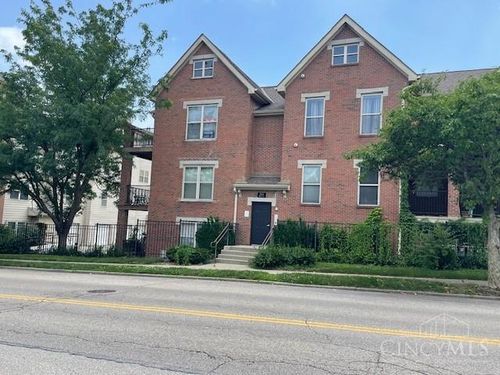 2822 Eden Ave, Cincinnati, OH, 45219-2453 | Card Image