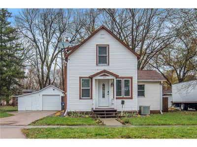 429 N 2nd Street, House other with 2 bedrooms, 1 bathrooms and null parking in New Richmond WI | Image 1