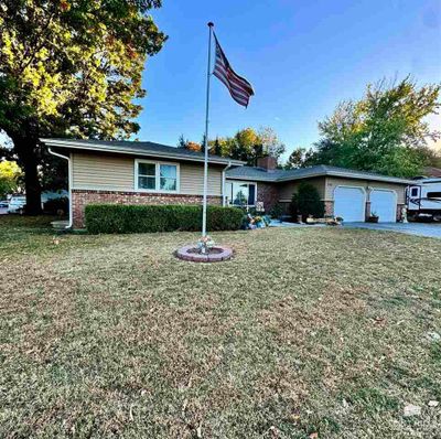 514 Charles Road, House other with 4 bedrooms, 3 bathrooms and null parking in Abilene KS | Image 2