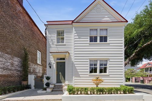 55 Elizabeth St, Charleston, SC, 29403-6210 | Card Image