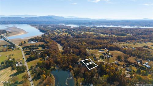 1415 Wilmore Dr, White Pine, TN, 37890 | Card Image