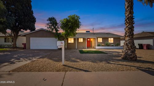 8257 E Cypress St, Scottsdale, AZ, 85257-2819 | Card Image