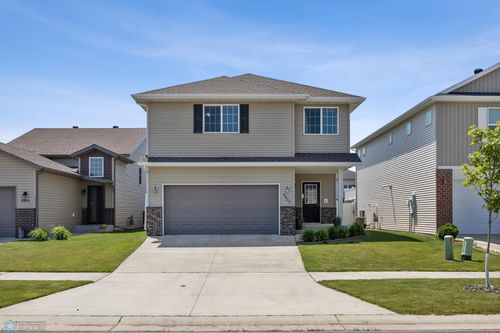 4822 34th Ave S, Fargo, ND, 58104-7090 | Card Image