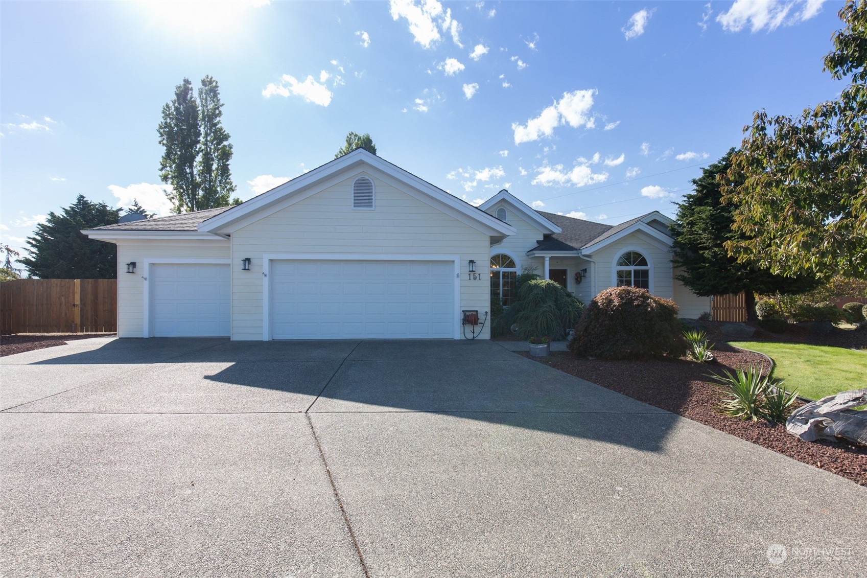 Valley Farm Ct, Sequim, WA 98382