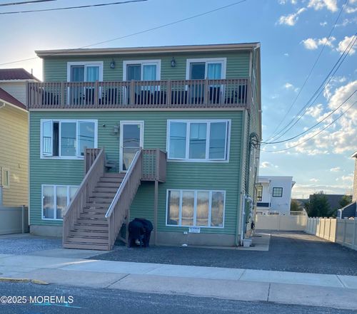 b4-1105 N Ocean Ave, Seaside Park, NJ, 08752-1433 | Card Image