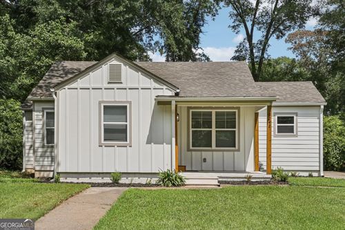 2242 Jernigan Dr Se, Atlanta???, GA, 30315-7558 | Card Image