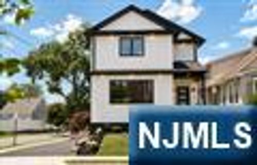 29 6th St, North Arlington, NJ, 07031-4774 | Card Image