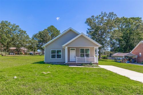 417 Fairview Rd, Laurens, SC, 29360-3160 | Card Image