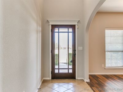 10606 S Nathan Street, House other with 6 bedrooms, 3 bathrooms and null parking in Jenks OK | Image 3